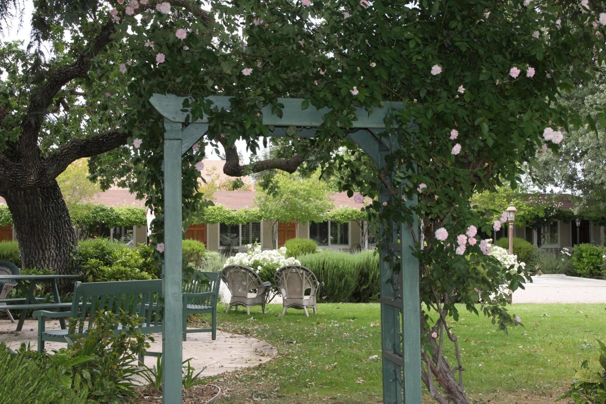 Meadowlark Inn Solvang Dış mekan fotoğraf